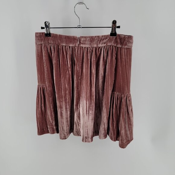Madewell Pink Velvet Tiered Mini Skirt – Size 8 – Holiday Ready - Picture 4 of 10